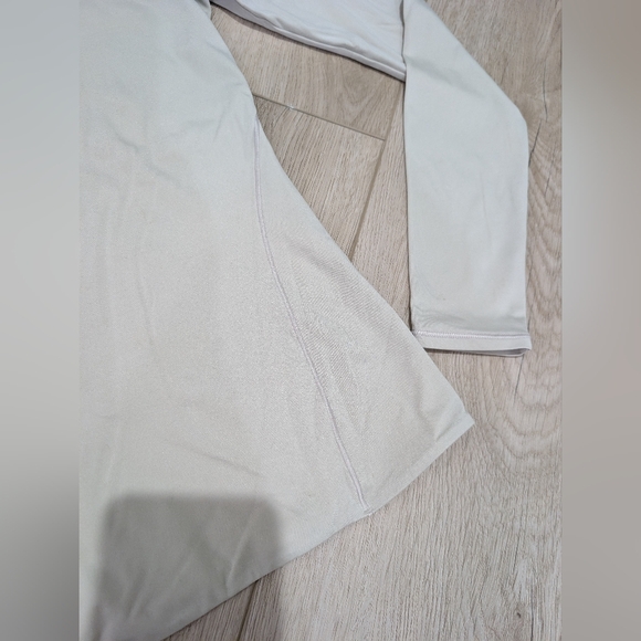 Lululemon Wundermost Ultra-Soft Nulu Crewneck Long-Sleeve Shirt Bone - Picture 2 of 9